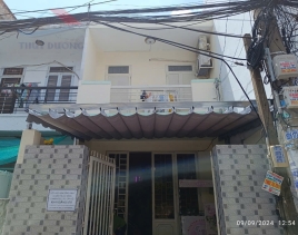 Thi công mái xếp di động Quận 7 uy tín cho không gian mở bền đẹp